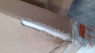 Postel TETRIX s roštem LOZ/160/B, bílý lesk - II.jakost č.6 Postel TETRIX s roštem LOZ/160/B, bílý lesk - II.jakost č.6