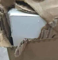 Postel TETRIX s roštem LOZ/160/B, bílý lesk - II.jakost č.5 Postel TETRIX s roštem LOZ/160/B, bílý lesk - II.jakost č.5