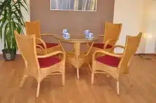 Ratanová jídelní souprava Wanuta - medová