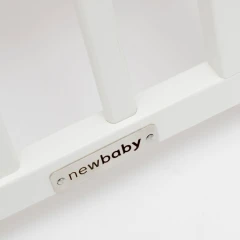 Dětská postýlka New Baby BASIC se stahovací bočnicí bílá