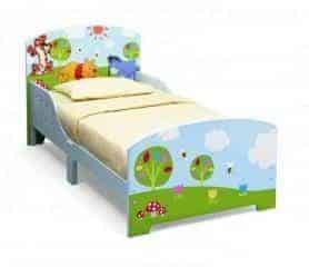 Dětská dřevěná postel Medvídek Pú