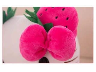 Plyšová hračka Hello Kitty s jahůdkou PHBH2080