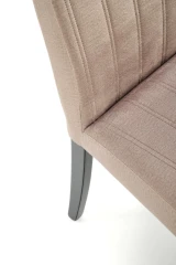 DIEGO 2 krzesło czarny / tap. velvet pikowany Pasy - MONOLITH 09 (j. brąz) (1p=2szt) DIEGO 2 krzesło czarny / tap. velvet pikowany Pasy - MONOLITH 09 (j. brąz) (1p=2szt)