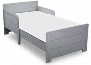 Dětská dřevěná postel šedá