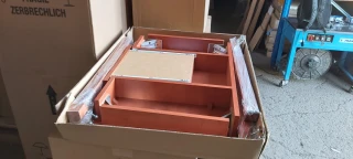 Jídelní stůl Piccolo se zásuvkou, třešeň - II.jakost č.2