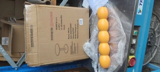 Konferenční stolek CIRILLA, žlutý - II.jakost č.4