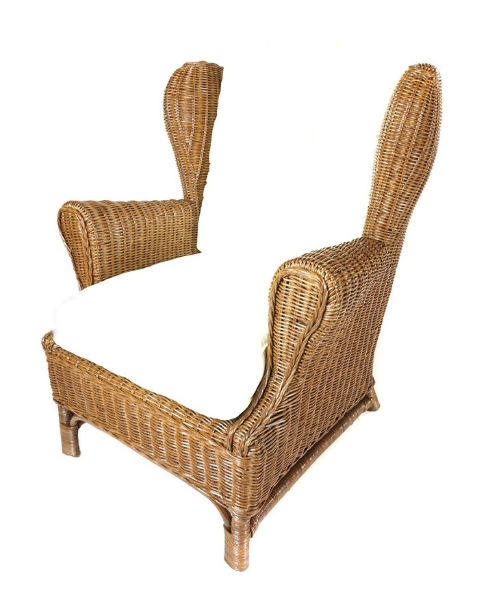 Ratanové křeslo/ušák hnědé - polstr bílý FL