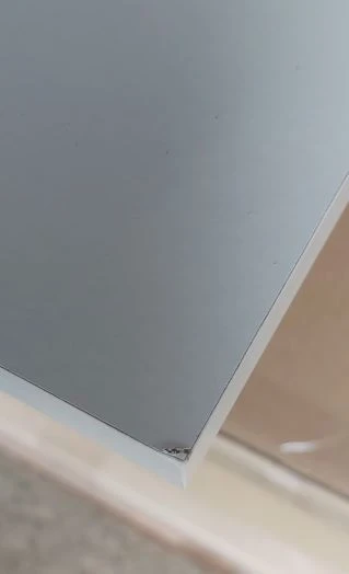 Rohový PC stůl s regálem MINESON, bílá - II.jakost B č.3