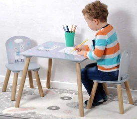 Dětský stůl s židlemi Lama DSKE0701